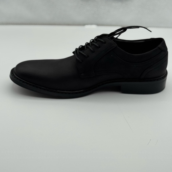 Unlisted by Kenneth Cole Black Oxford Derby Shoes